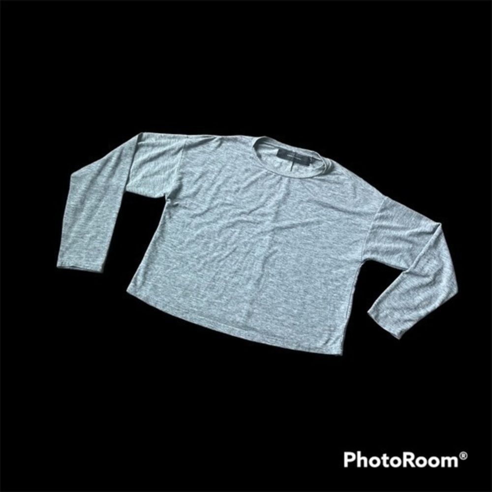 Code X Mode gray long sleeve crop shirt